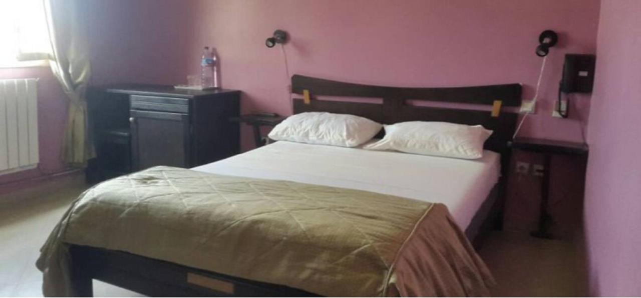Roza Hotel Bab-Ezzouar Экстерьер фото