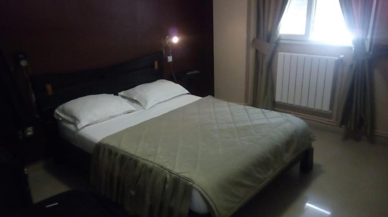 Roza Hotel Bab-Ezzouar Экстерьер фото